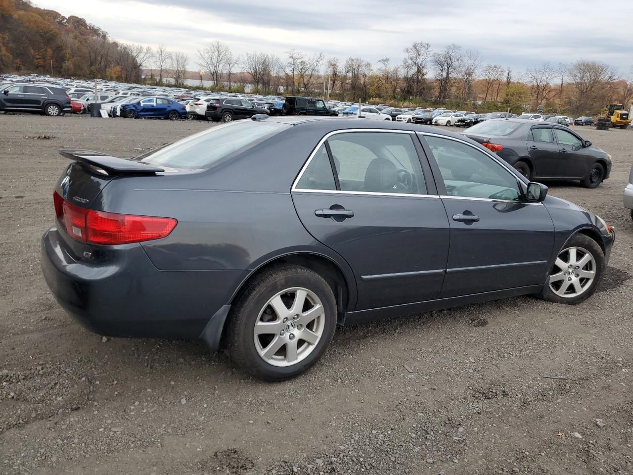 Lot #3312424640 2005 HONDA ACCORD EX