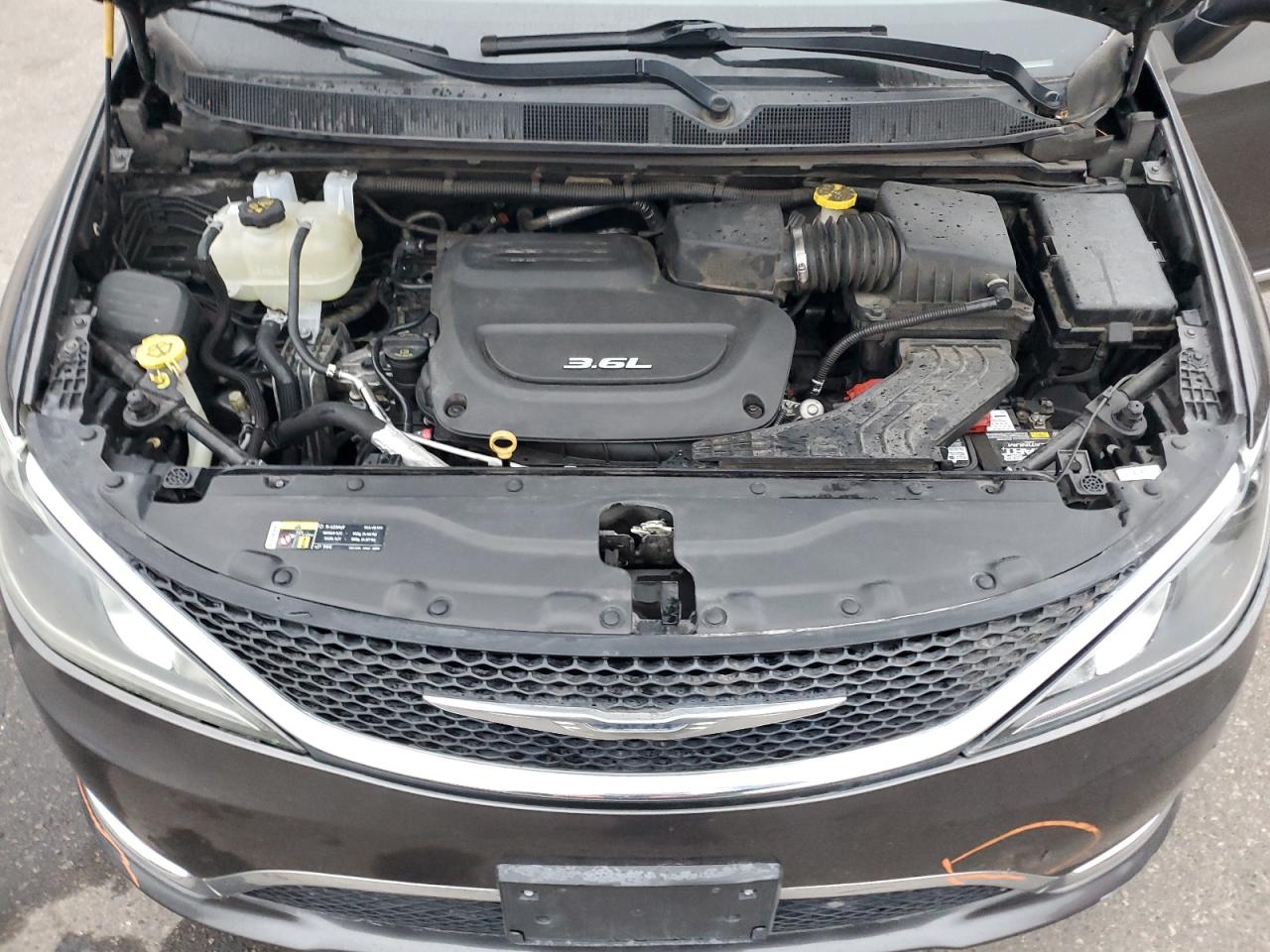 CHRYSLER PACIFICA TOURING L