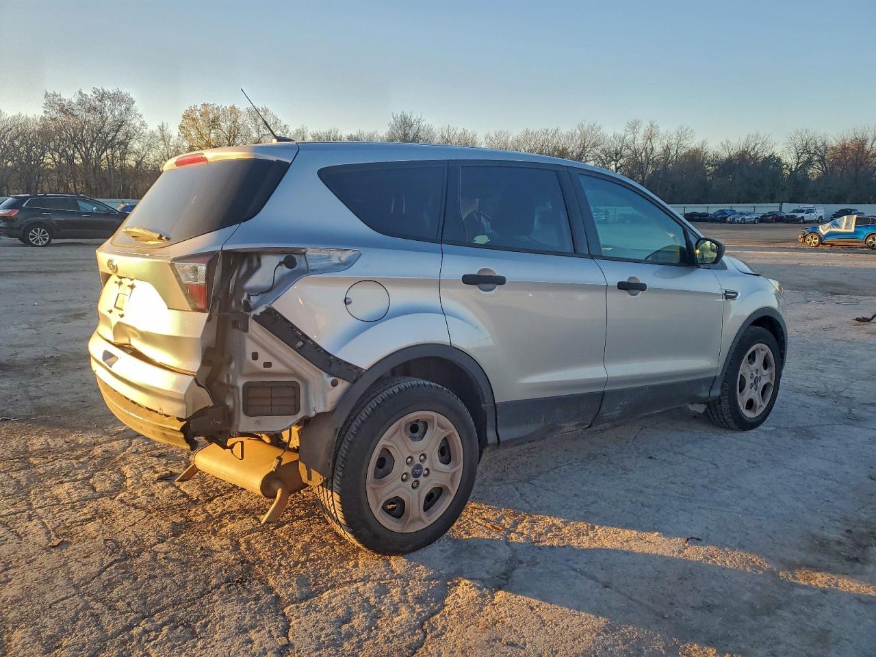 FORD ESCAPE S