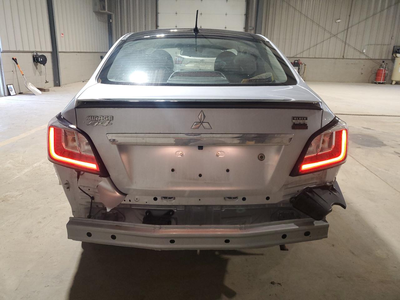 MITSUBISHI MIRAGE G4 ES