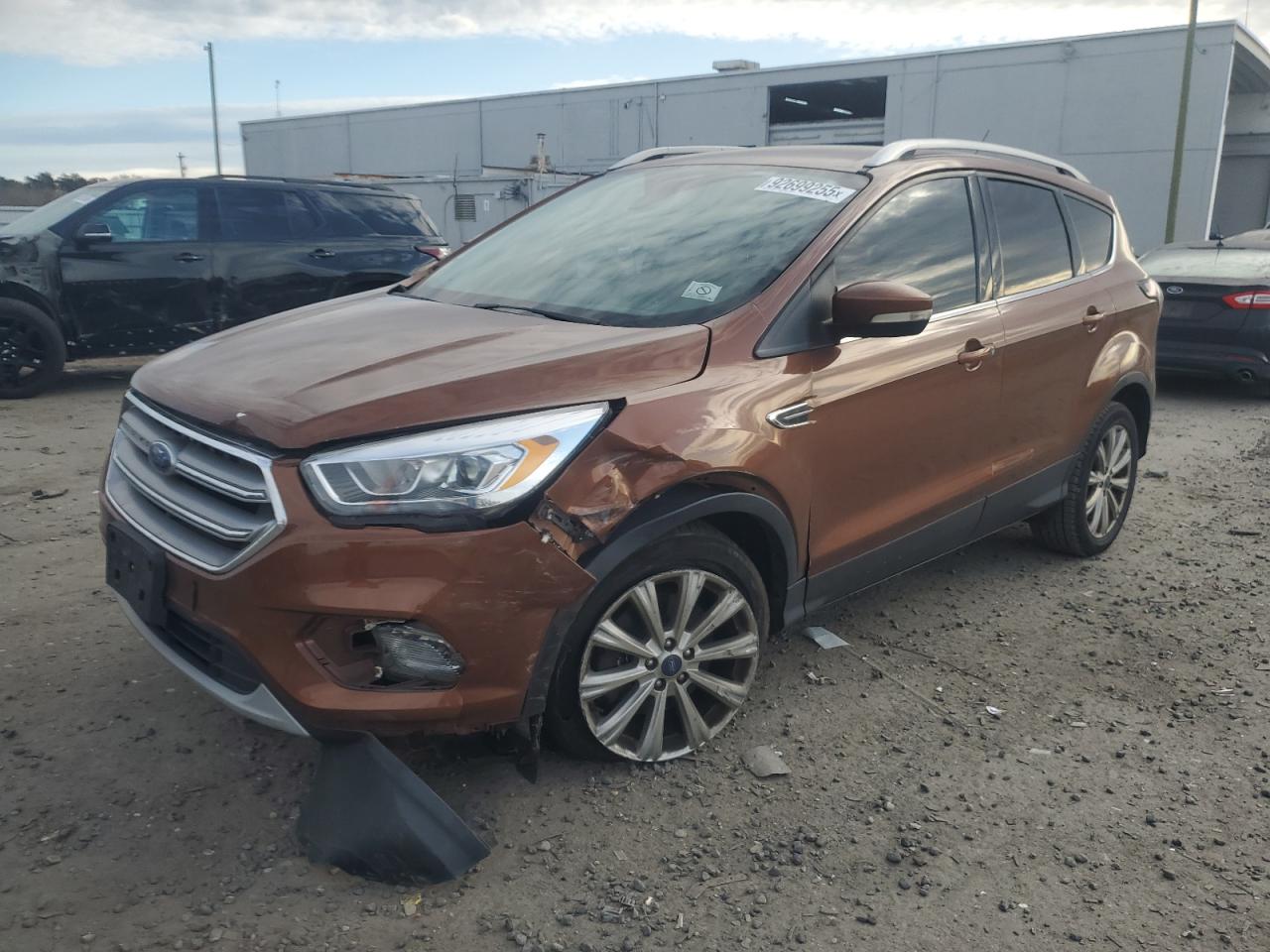 Lot #3301847399 2017 FORD ESCAPE TIT