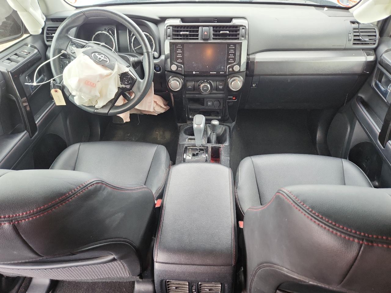 TOYOTA 4RUNNER SR5/SR5 PREMIUM