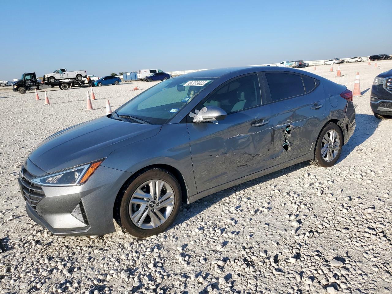 Lot #3309808372 2019 HYUNDAI ELANTRA SE