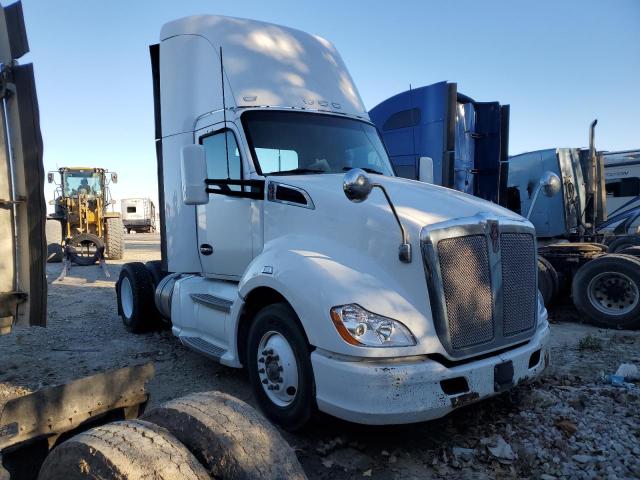 Global Auto Auctions: 2015 KENWORTH T680
