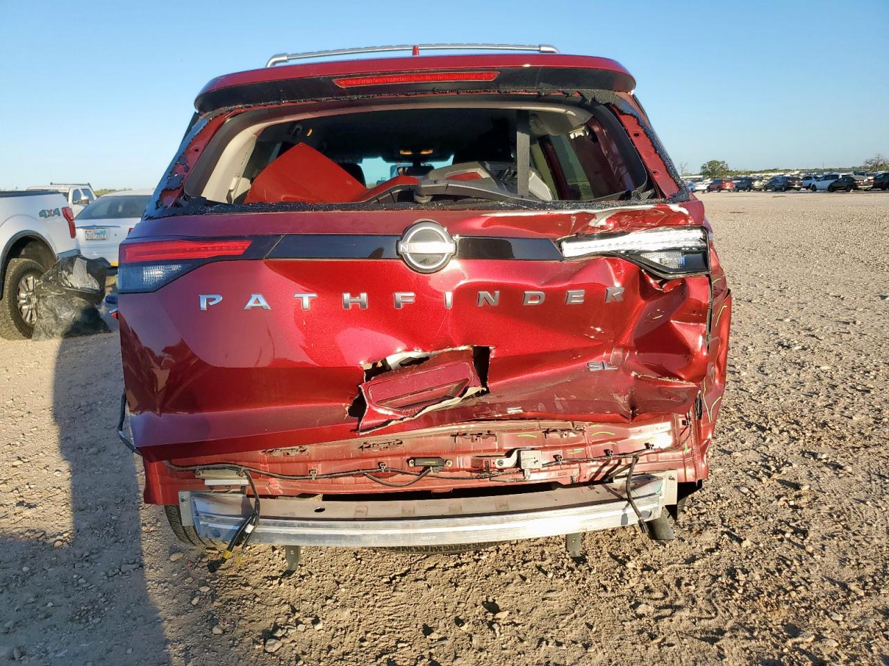 NISSAN PATHFINDER SL