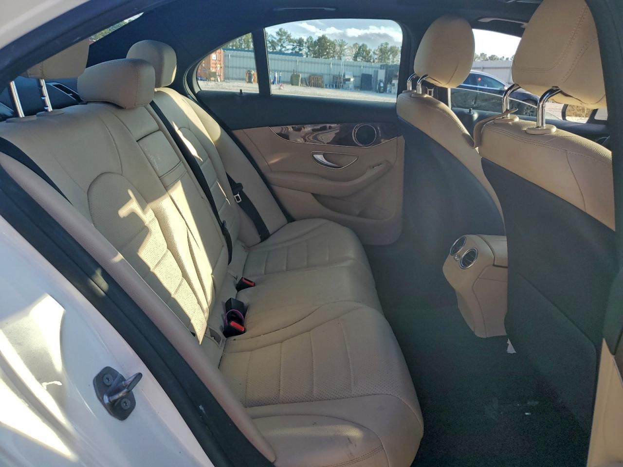 MERCEDES-BENZ C-CLASS 300