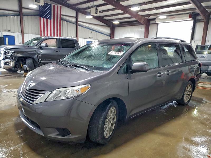 2015 TOYOTA SIENNA LE #3301986511