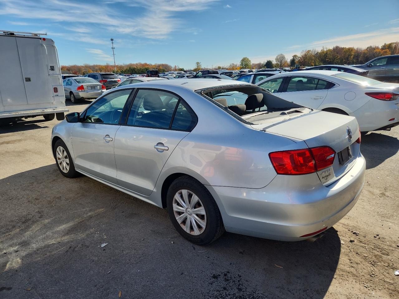 Lot #3311466234 2013 VOLKSWAGEN JETTA BASE