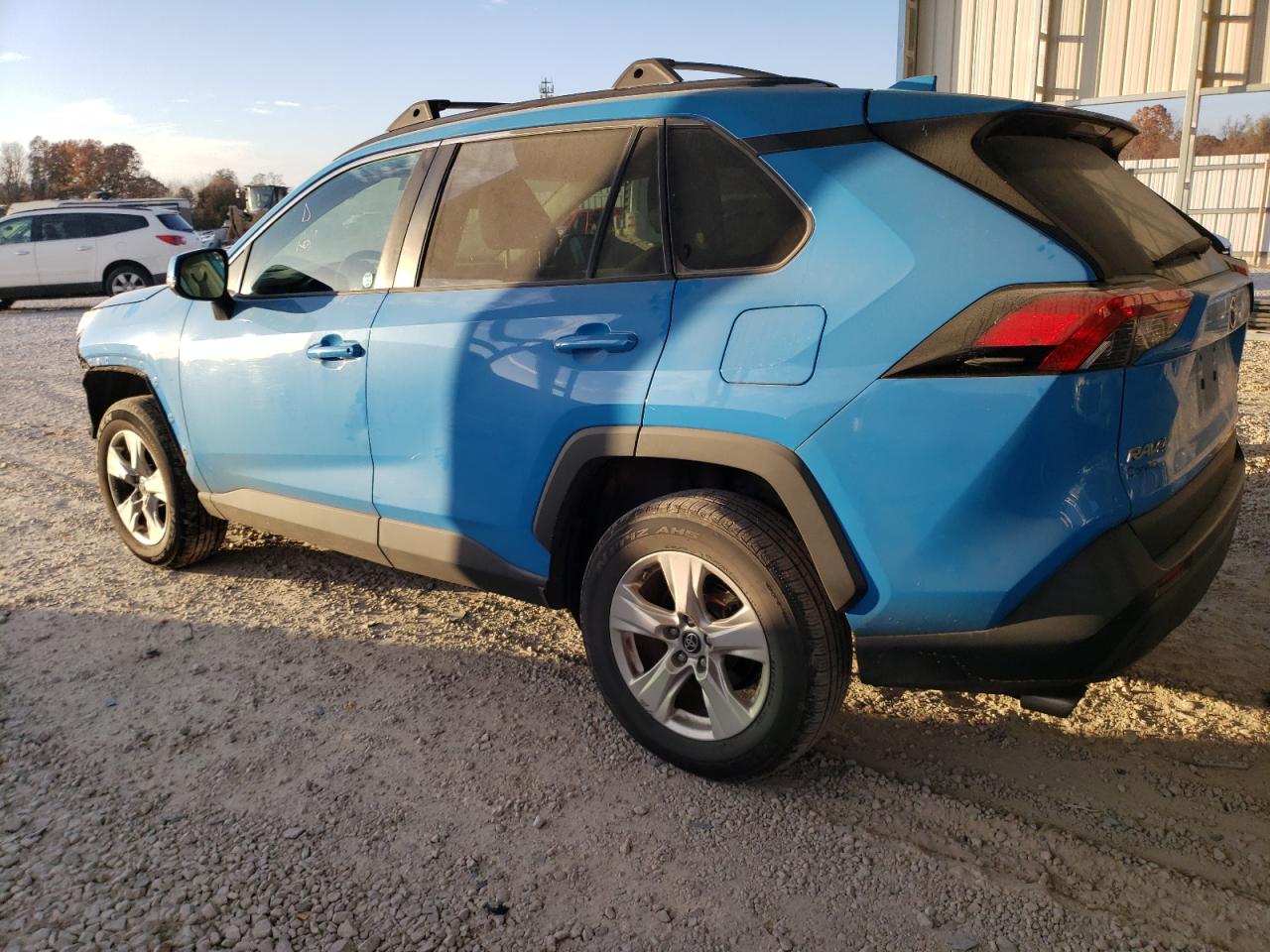 TOYOTA RAV4 XLE