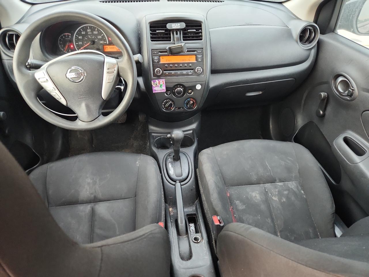 NISSAN VERSA S