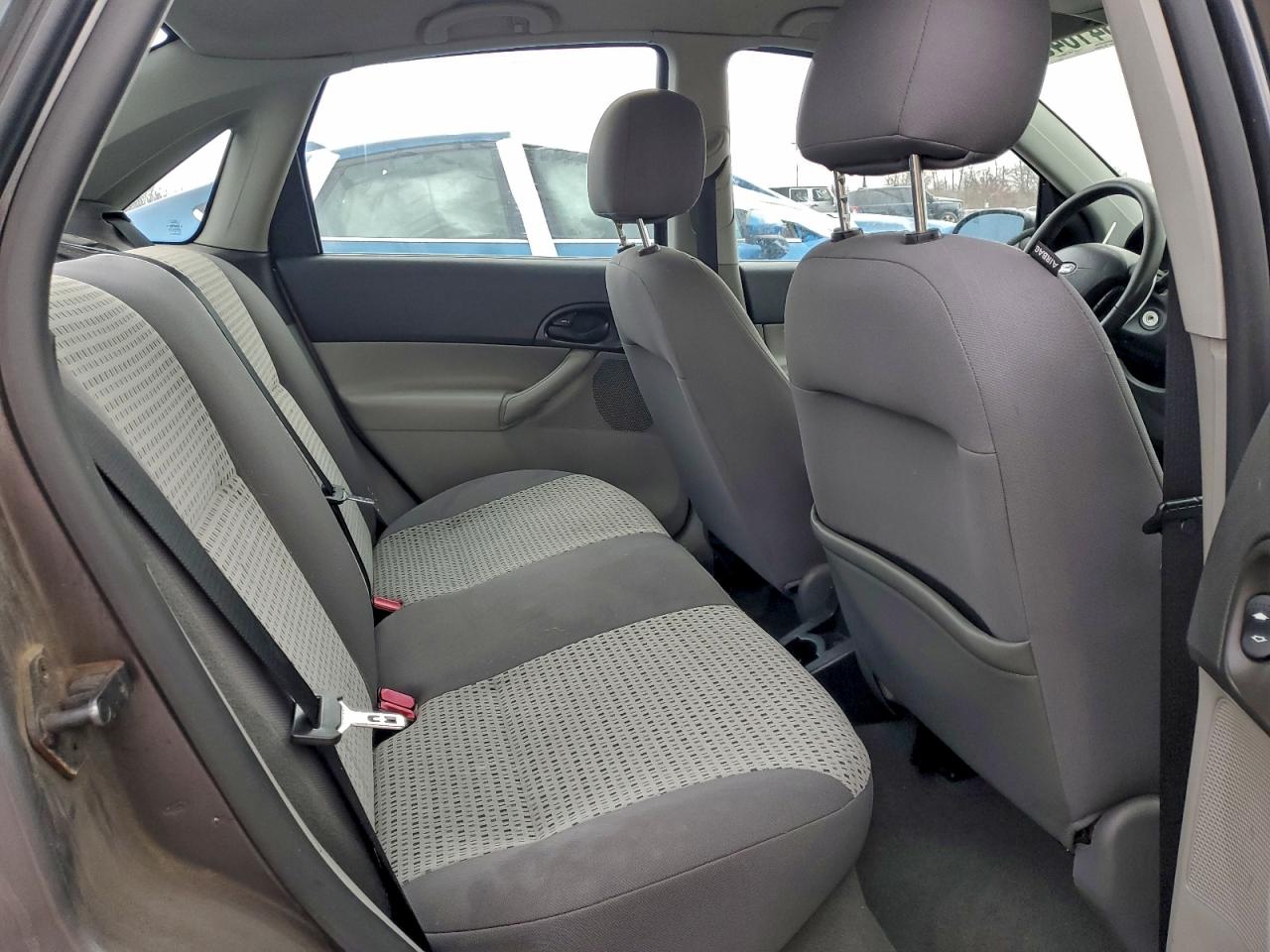 Lot #3294771749 2006 FORD FOCUS ZX4