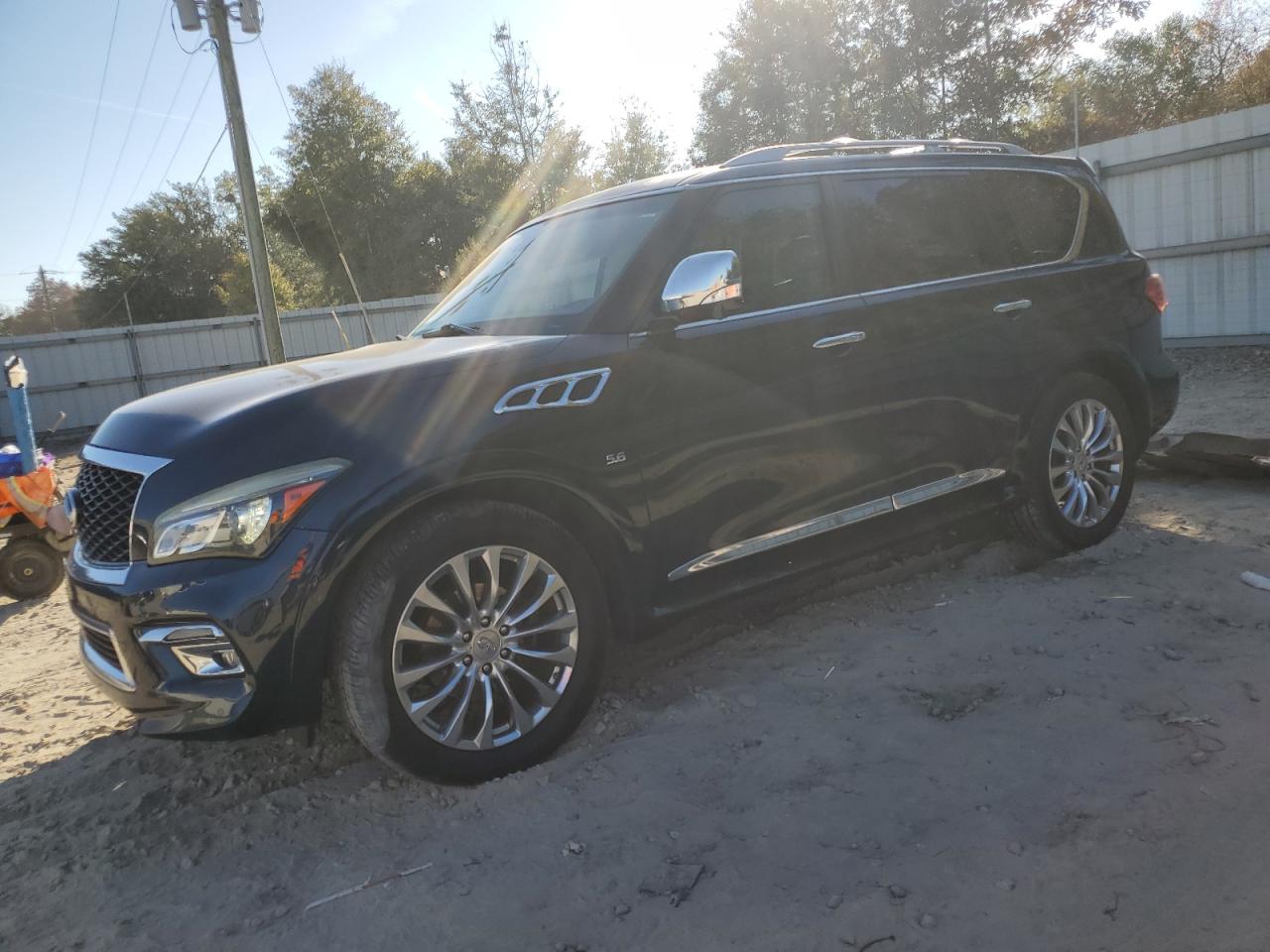 INFINITI QX80