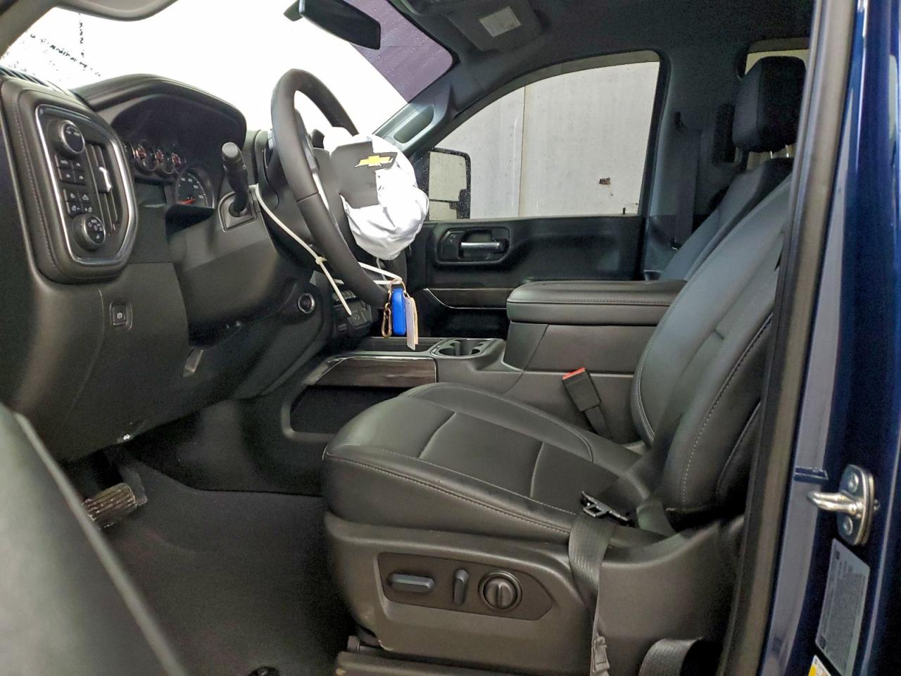 CHEVROLET SILVERADO K2500 HEAVY DUTY LTZ