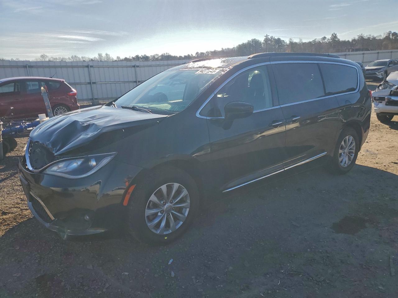 CHRYSLER PACIFICA TOURING L