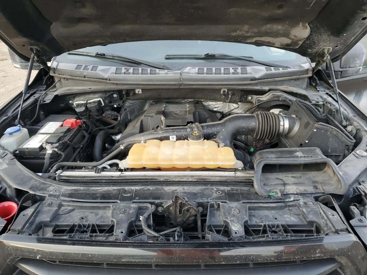 FORD F-150 SUPER CAB