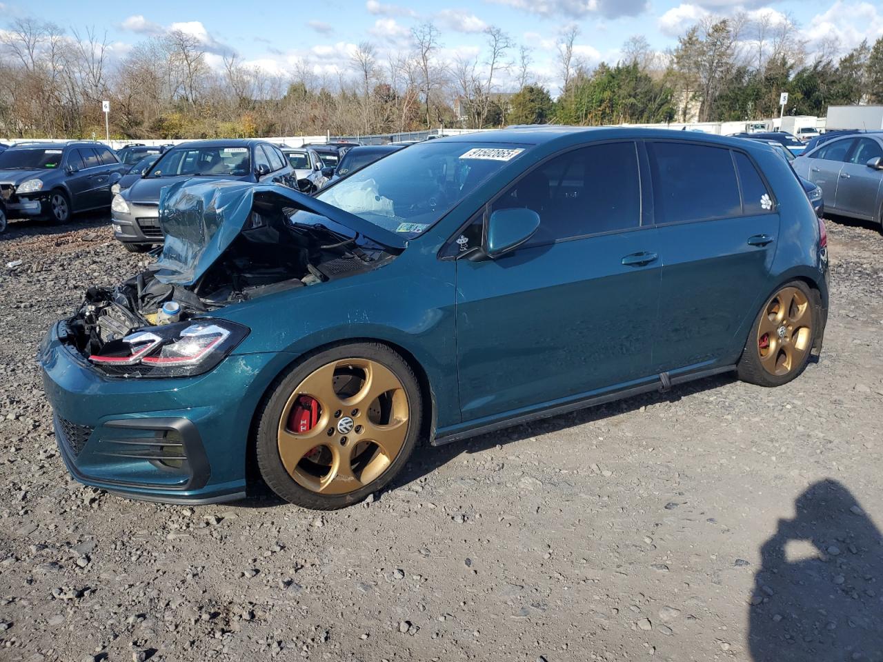 VOLKSWAGEN GOLF GTI S