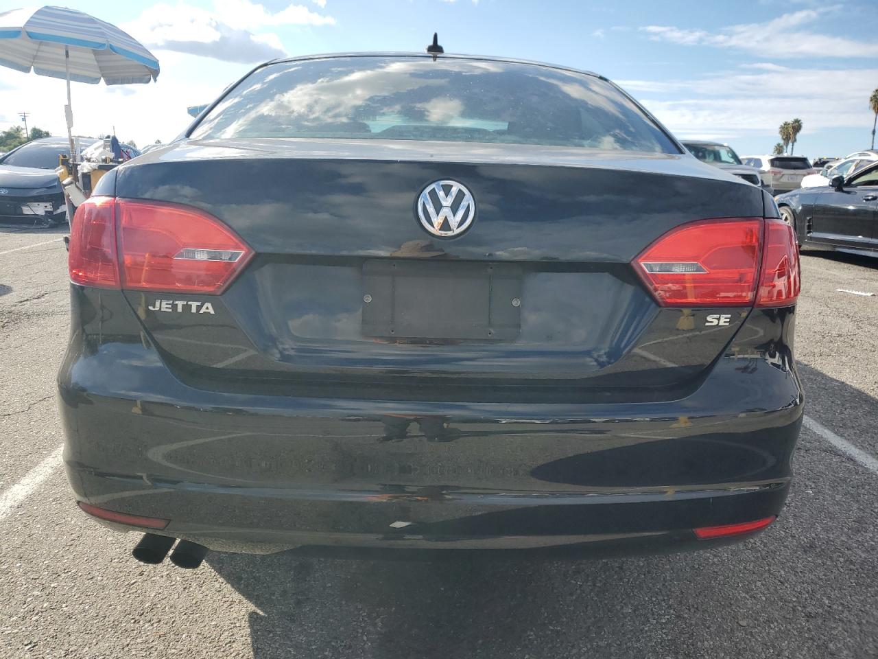 VOLKSWAGEN JETTA SE