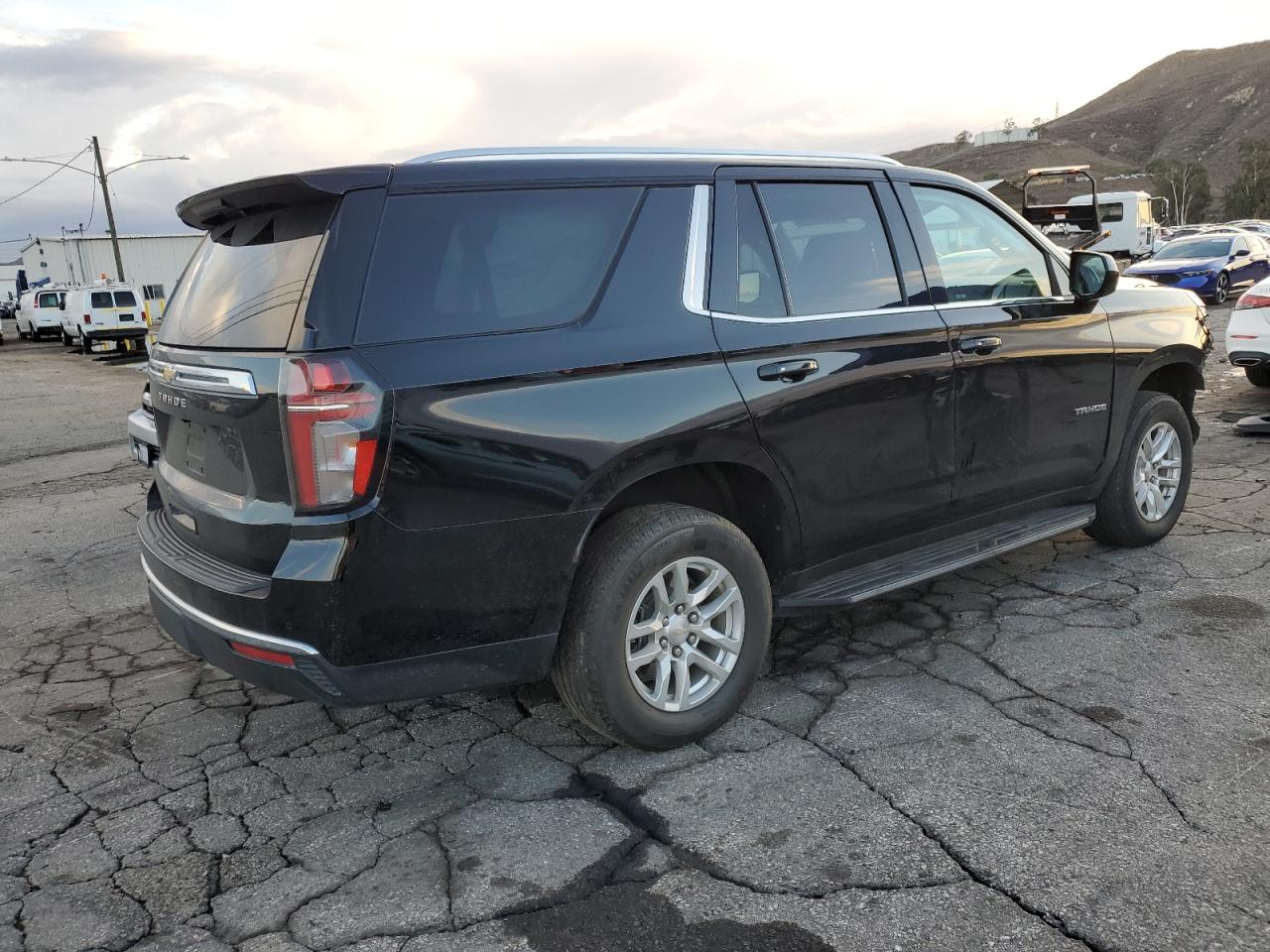 CHEVROLET TAHOE K1500 LS