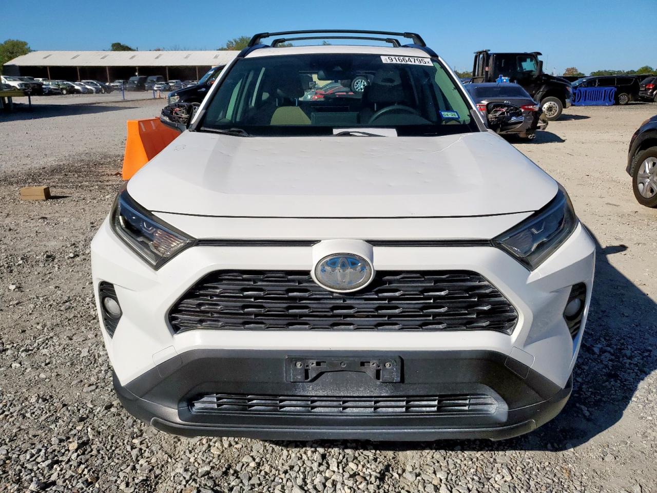 TOYOTA RAV4 XLE