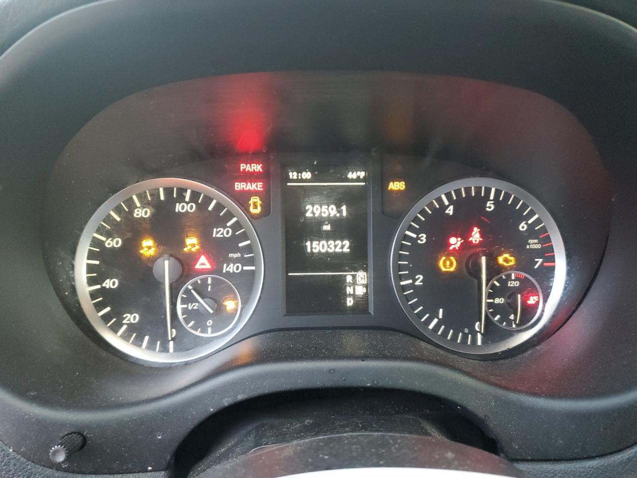 MERCEDES-BENZ METRIS