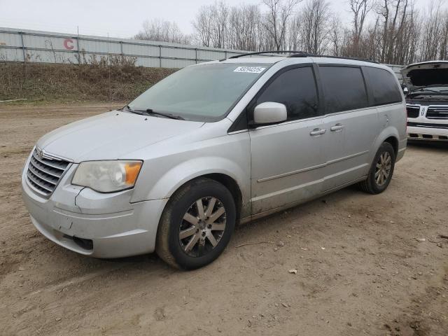 Global Auto Auctions: 2008 CHRYSLER TOWN & COU