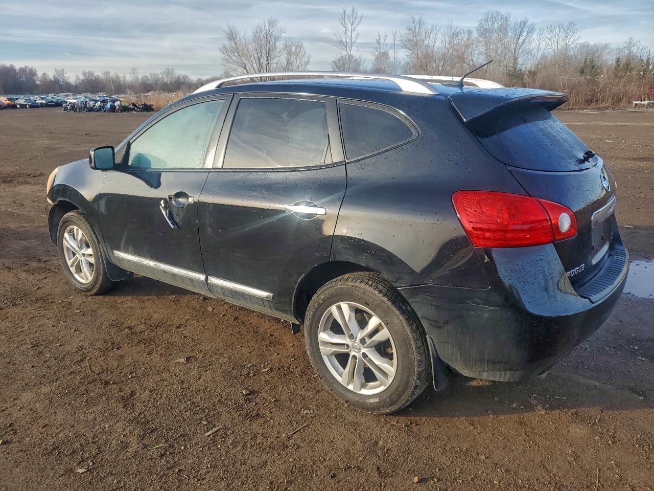 NISSAN ROGUE S