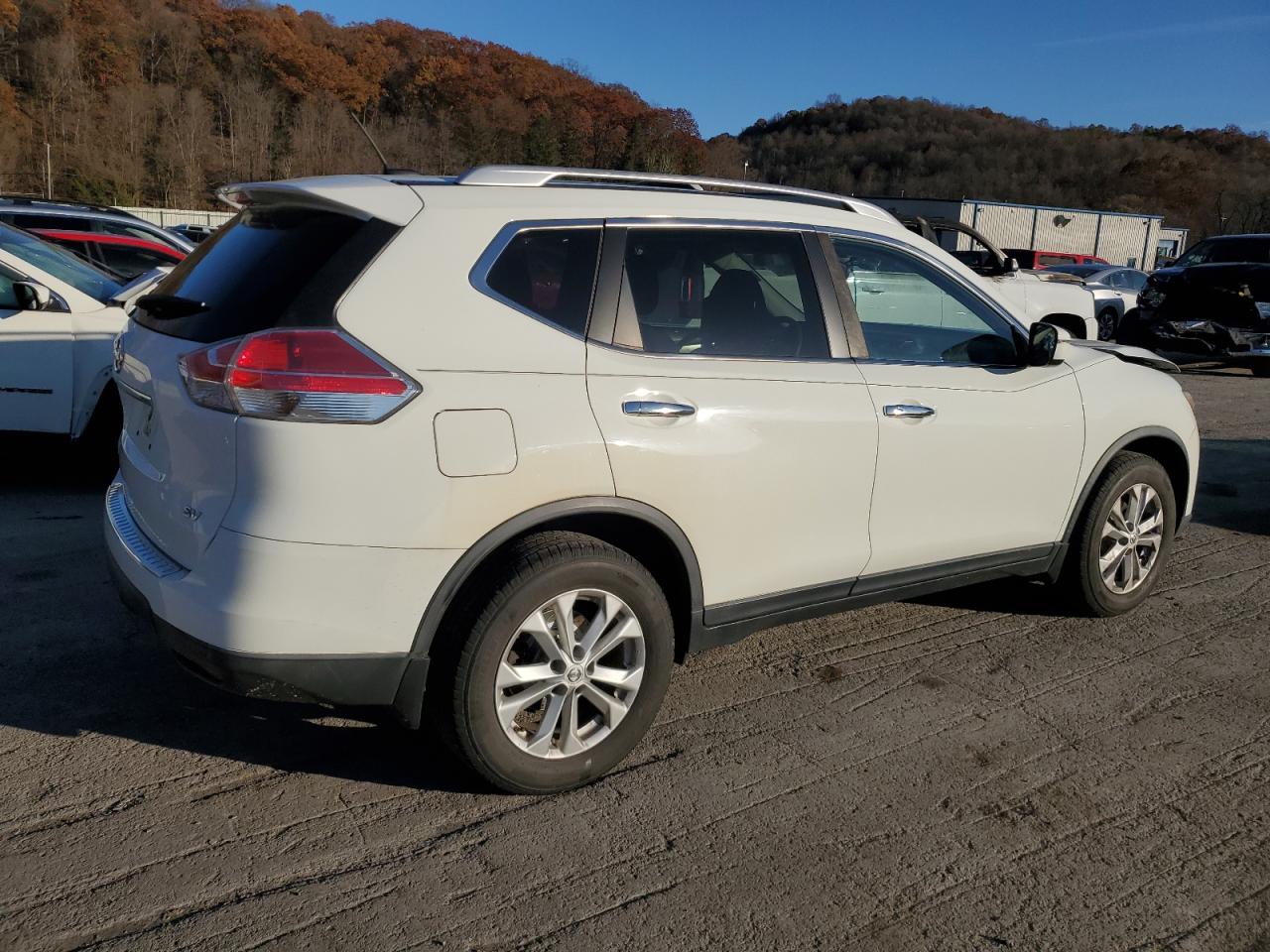 NISSAN ROGUE S