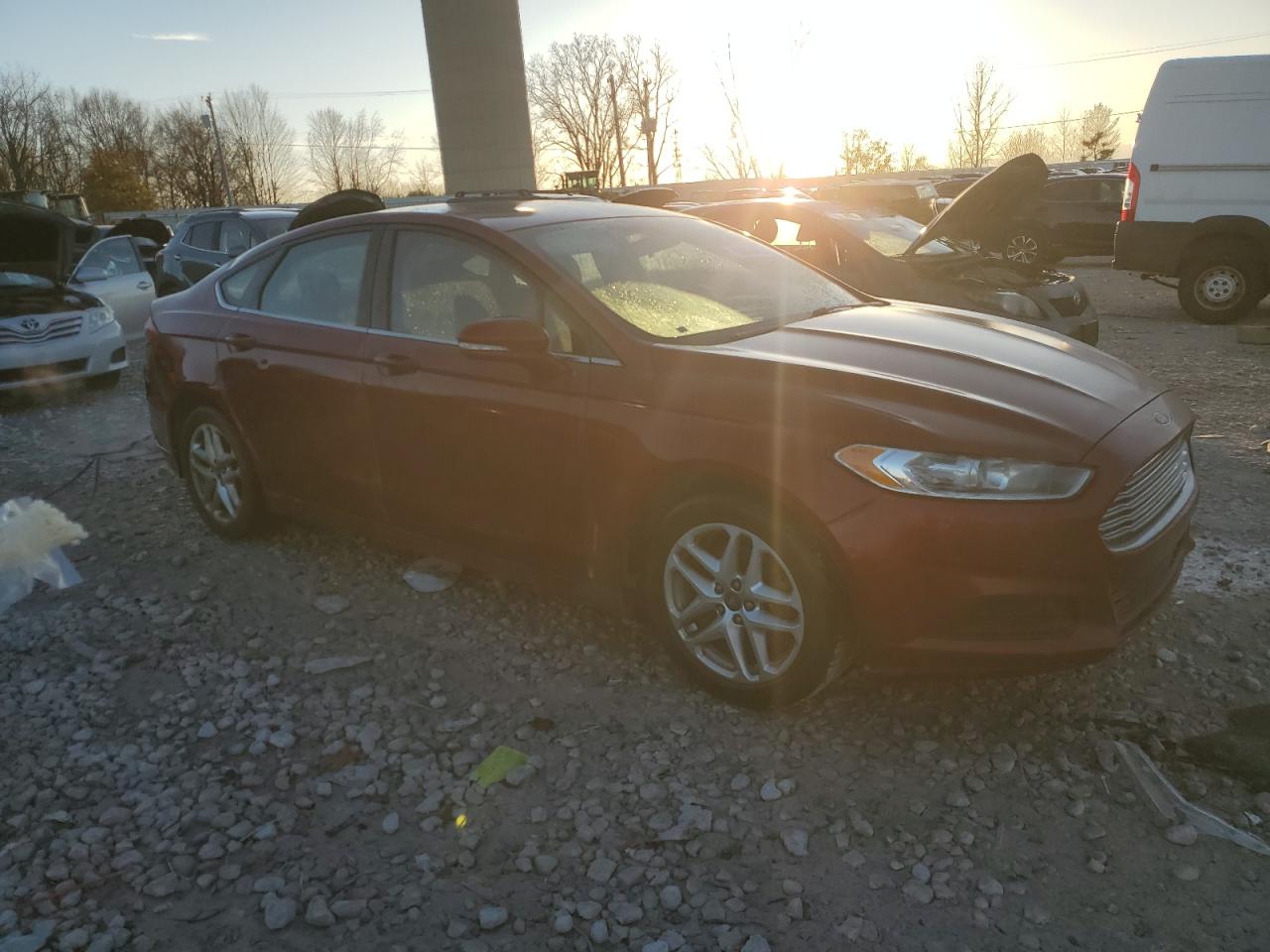 FORD FUSION SE