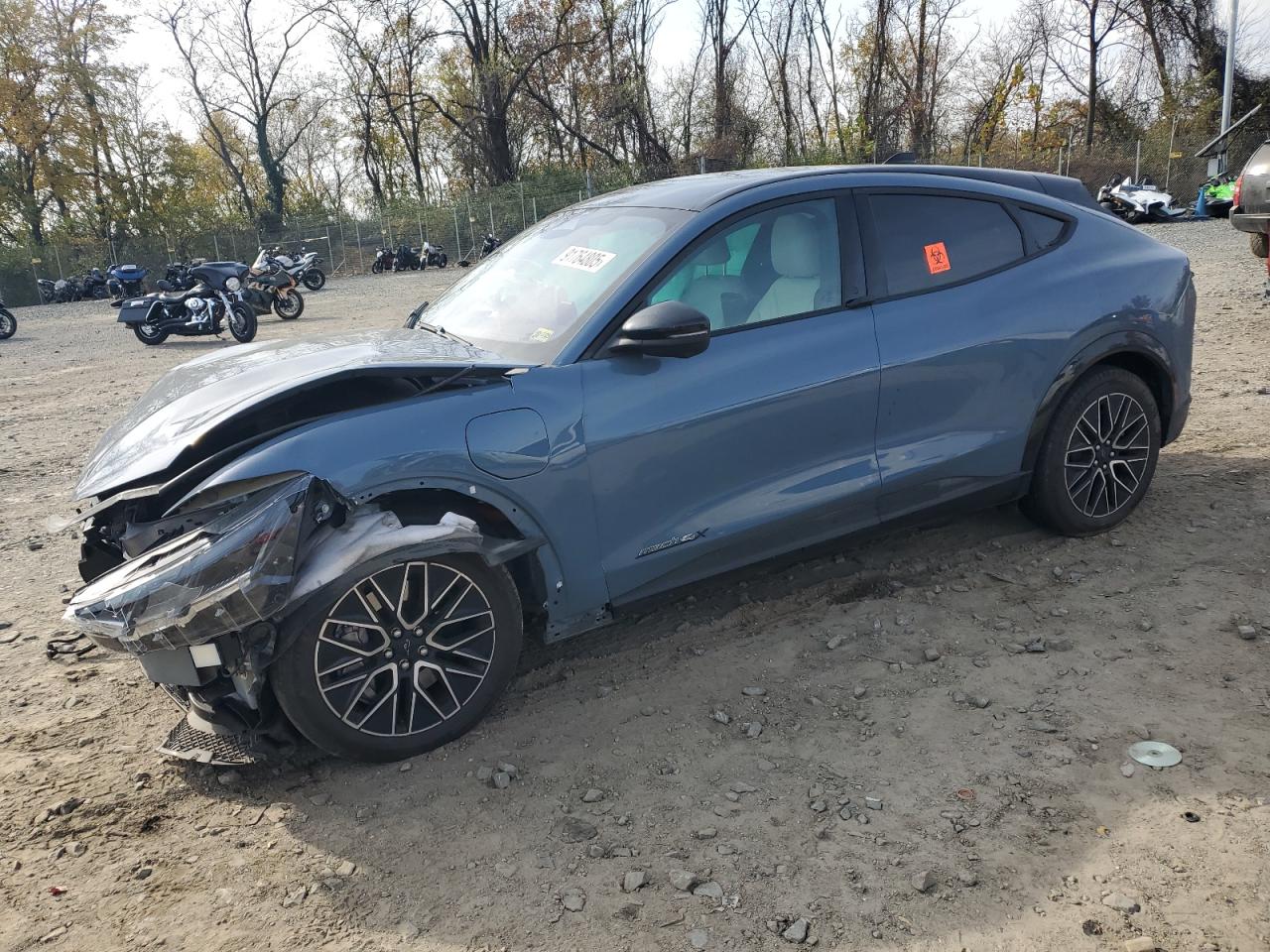 FORD MUSTANG PREMIUM