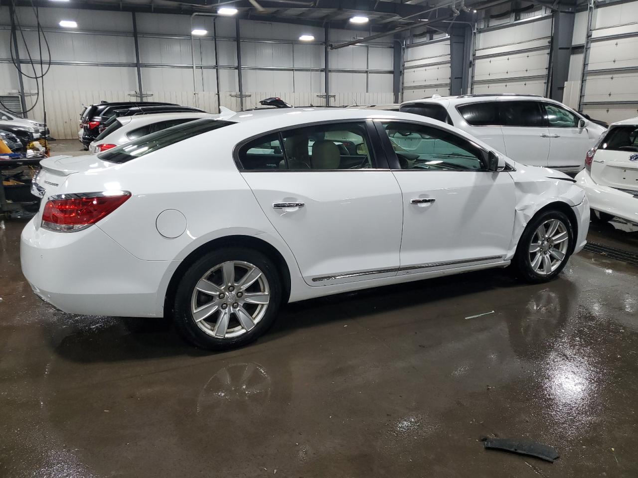 BUICK LACROSSE PREMIUM