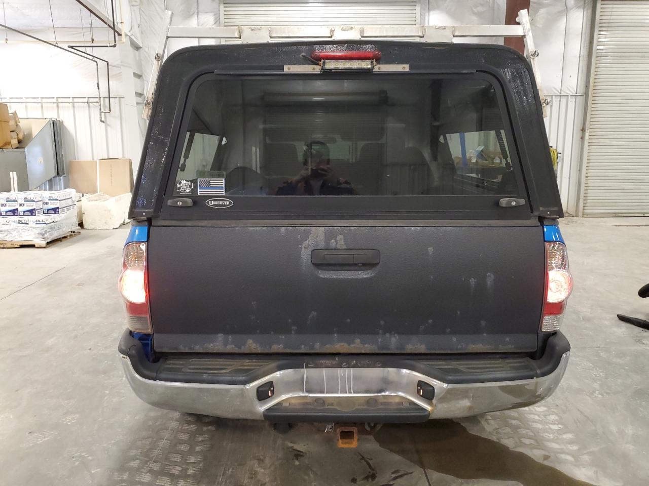 TOYOTA TACOMA DOUBLE CAB