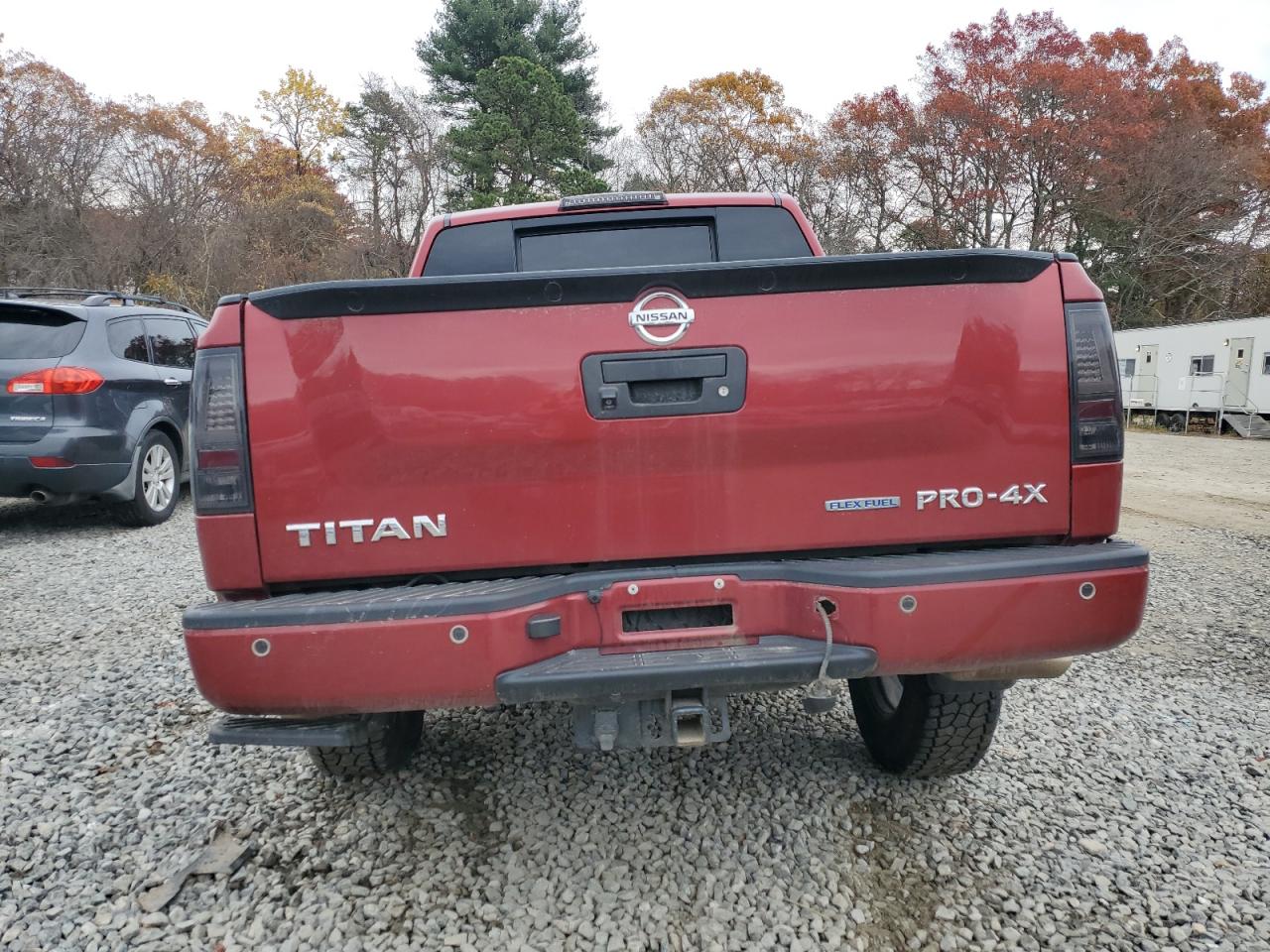 NISSAN TITAN S