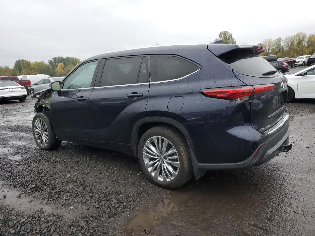 TOYOTA HIGHLANDER PLATINUM