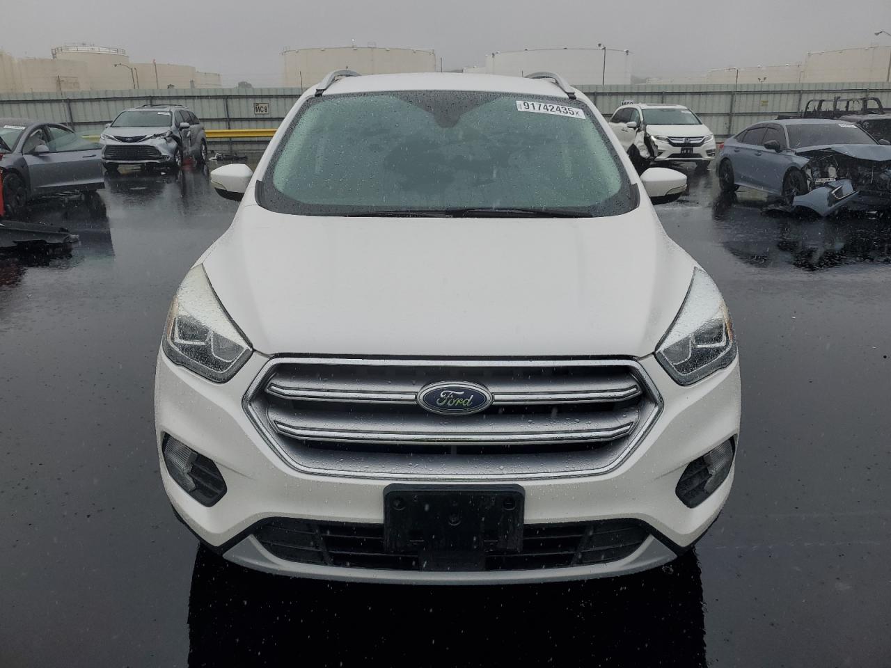 FORD ESCAPE TITANIUM