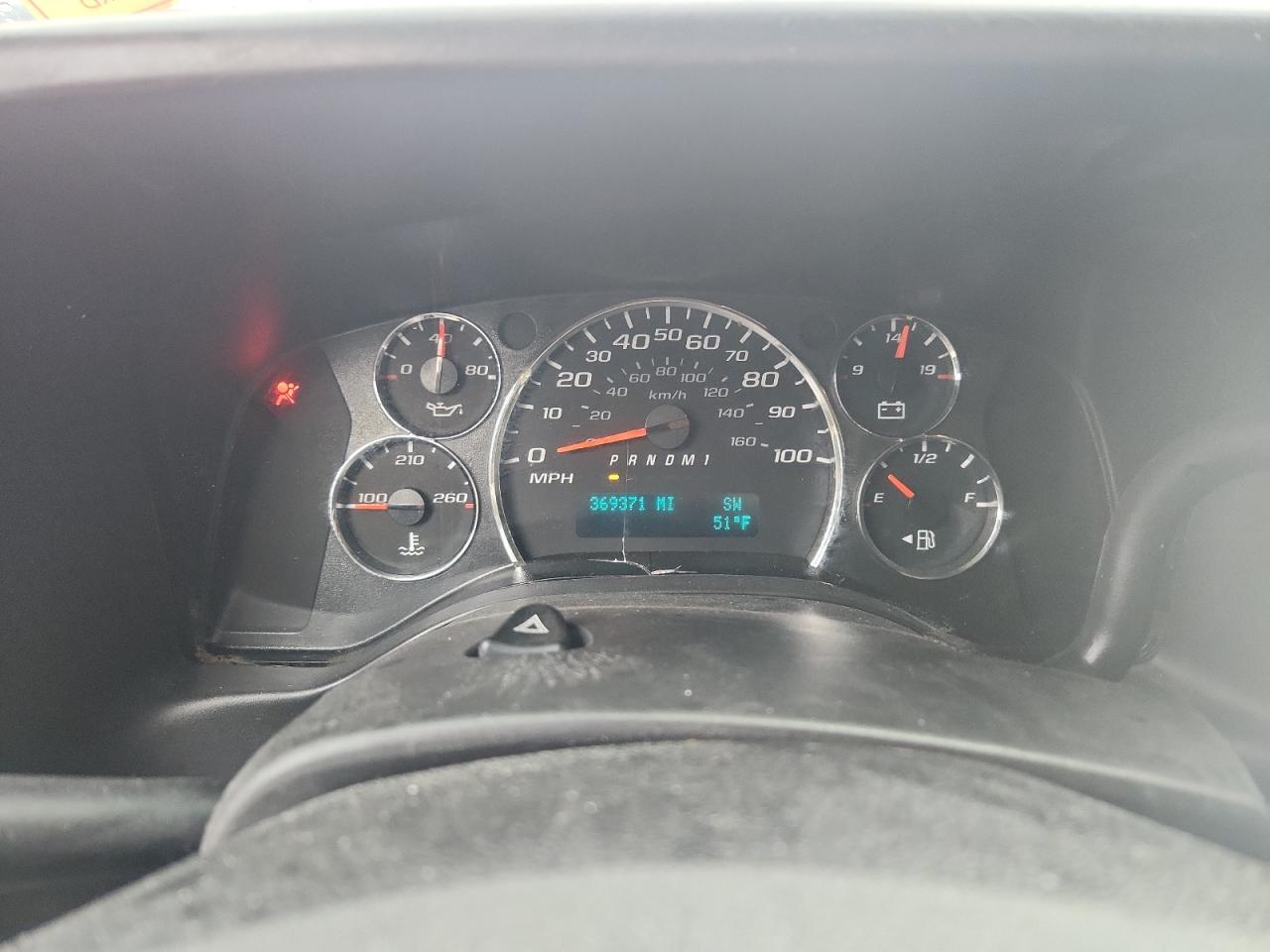 CHEVROLET EXPRESS LT