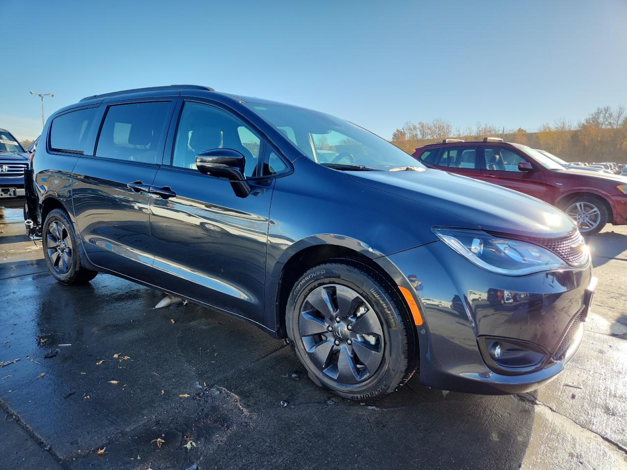 CHRYSLER PACIFICA HYBRID LIMITED