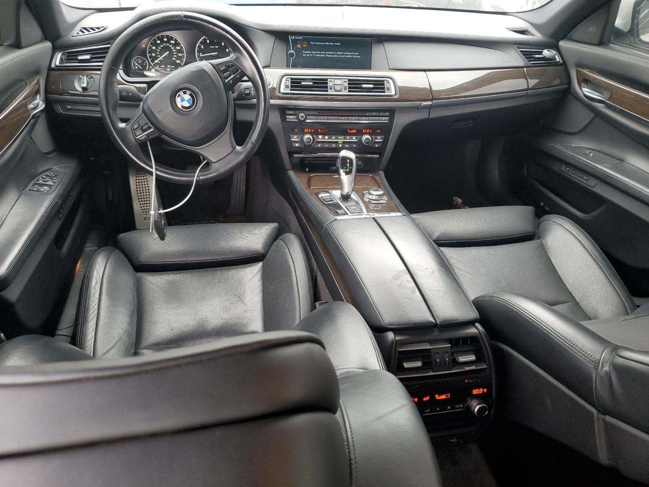 BMW 7 SERIES I