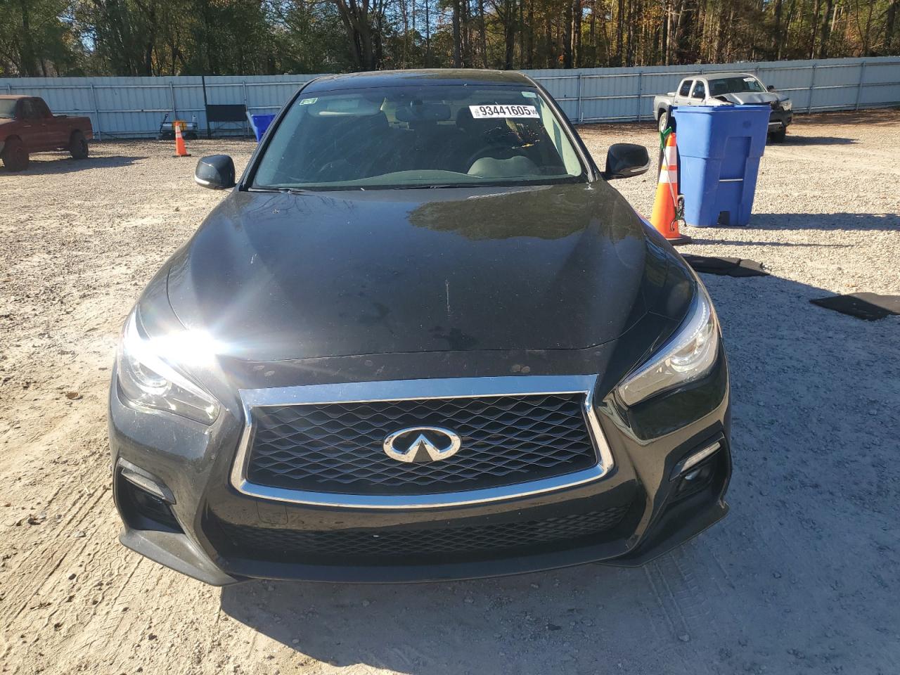 INFINITI Q50 LUXE
