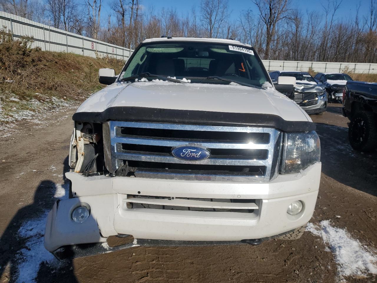 FORD EXPEDITION LIMITED