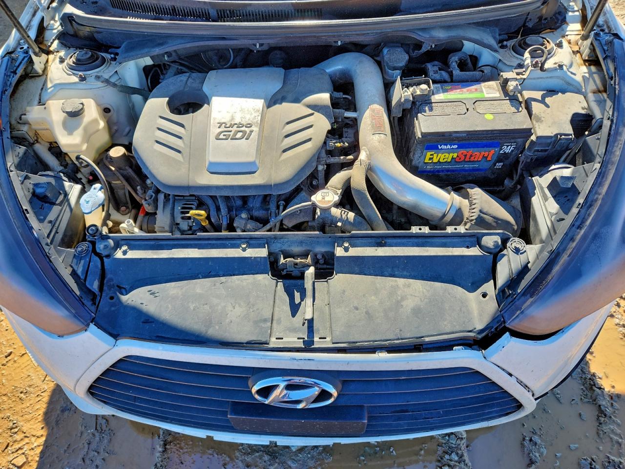 HYUNDAI VELOSTER TURBO