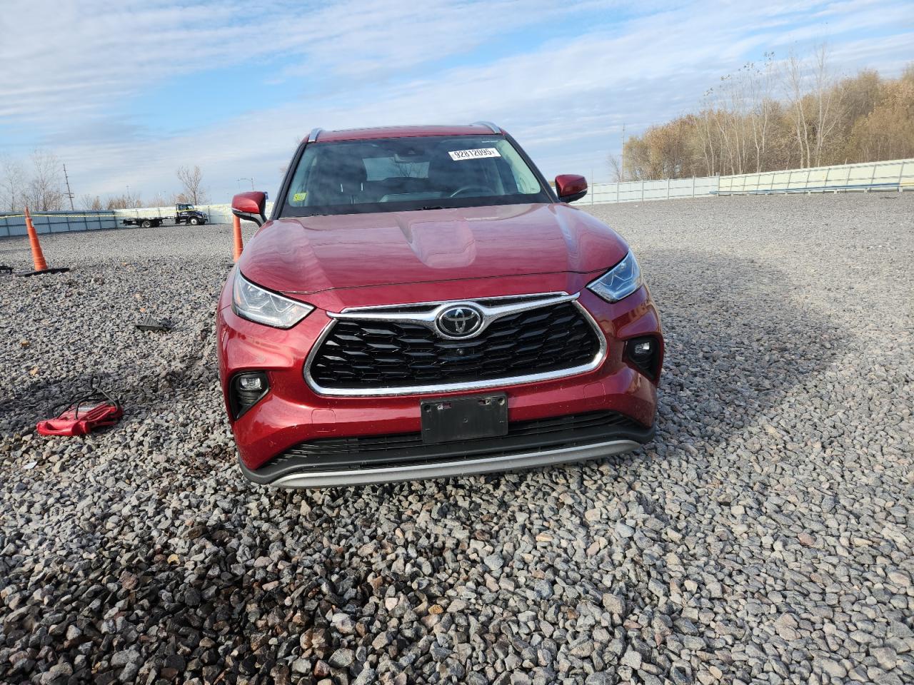 TOYOTA HIGHLANDER PLATINUM