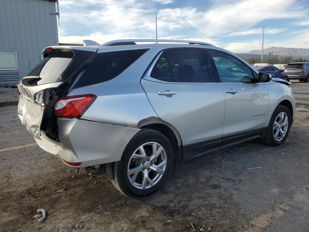 CHEVROLET EQUINOX PREMIER