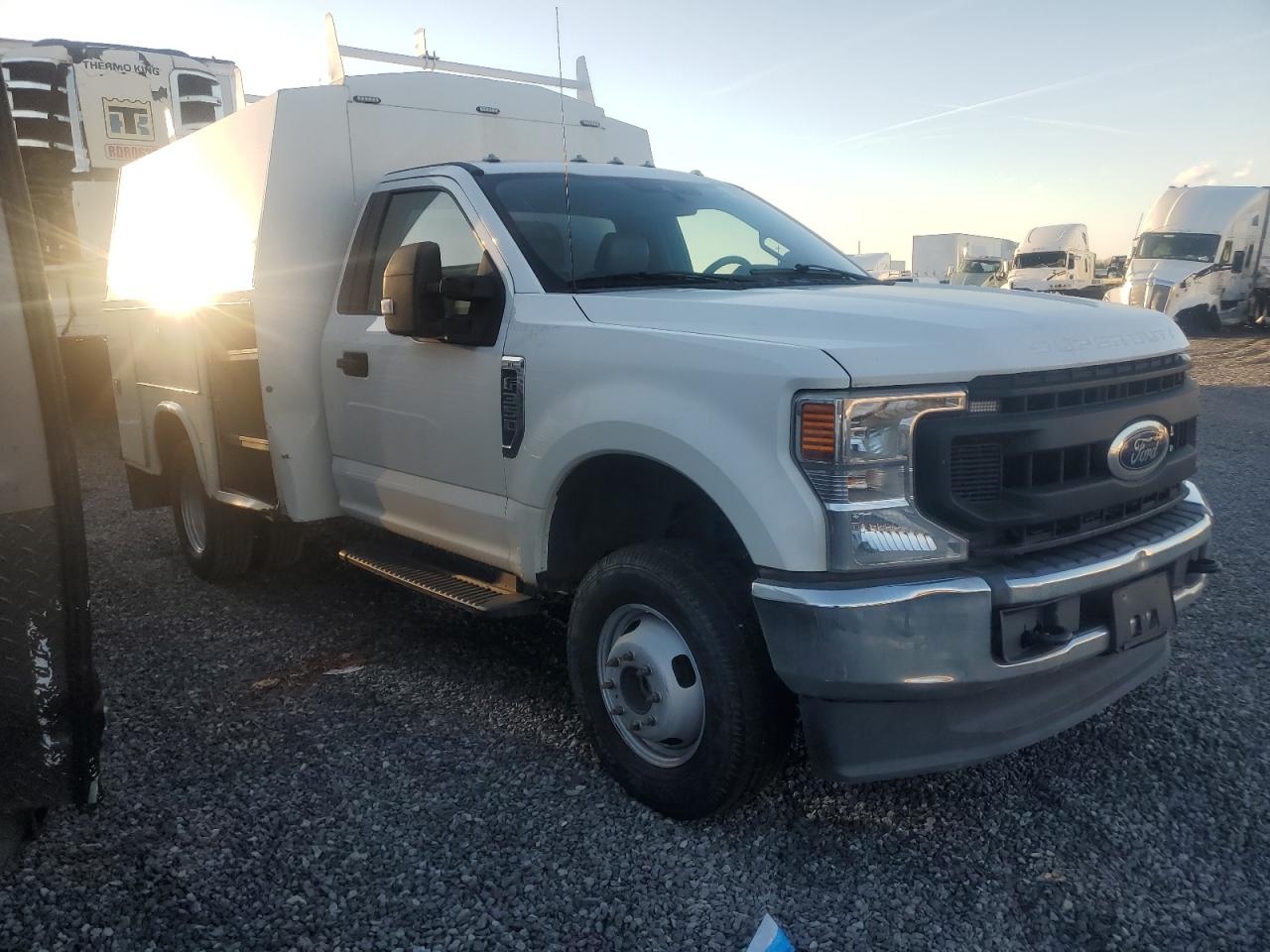 FORD F-350 SUPER DUTY