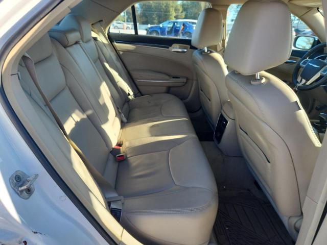 2013 CHRYSLER 300 - 2C3CCAAG4DH572426