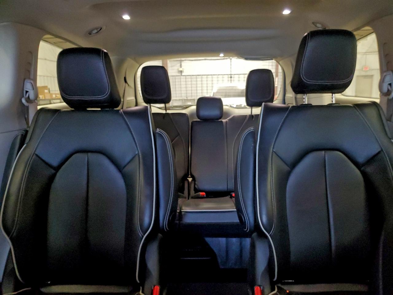 CHRYSLER PACIFICA HYBRID LIMITED