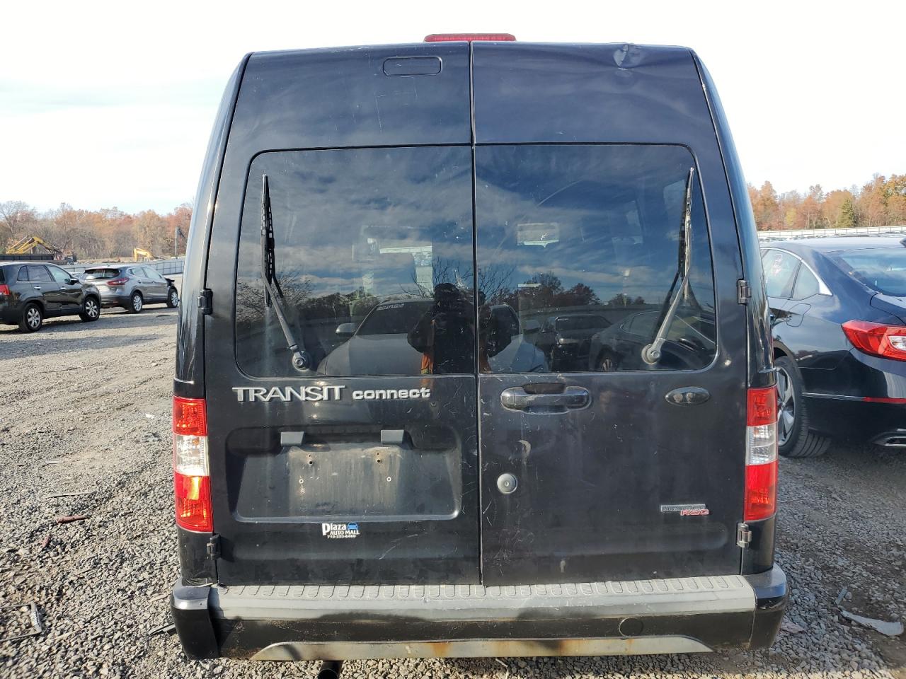 FORD TRANSIT CONNECT XLT PREMIUM