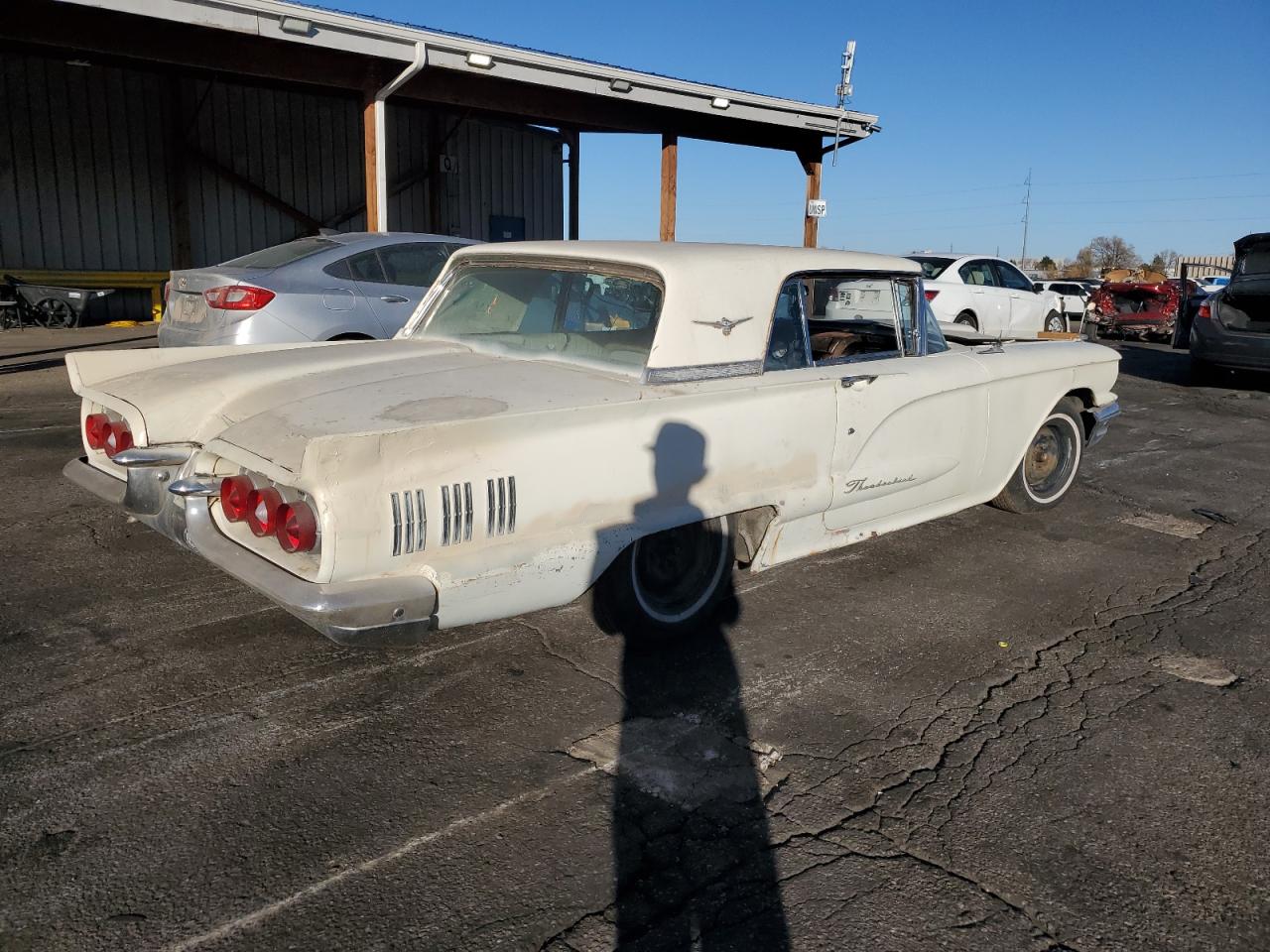 Lot #3293355424 1960 FORD THUNDERBIR