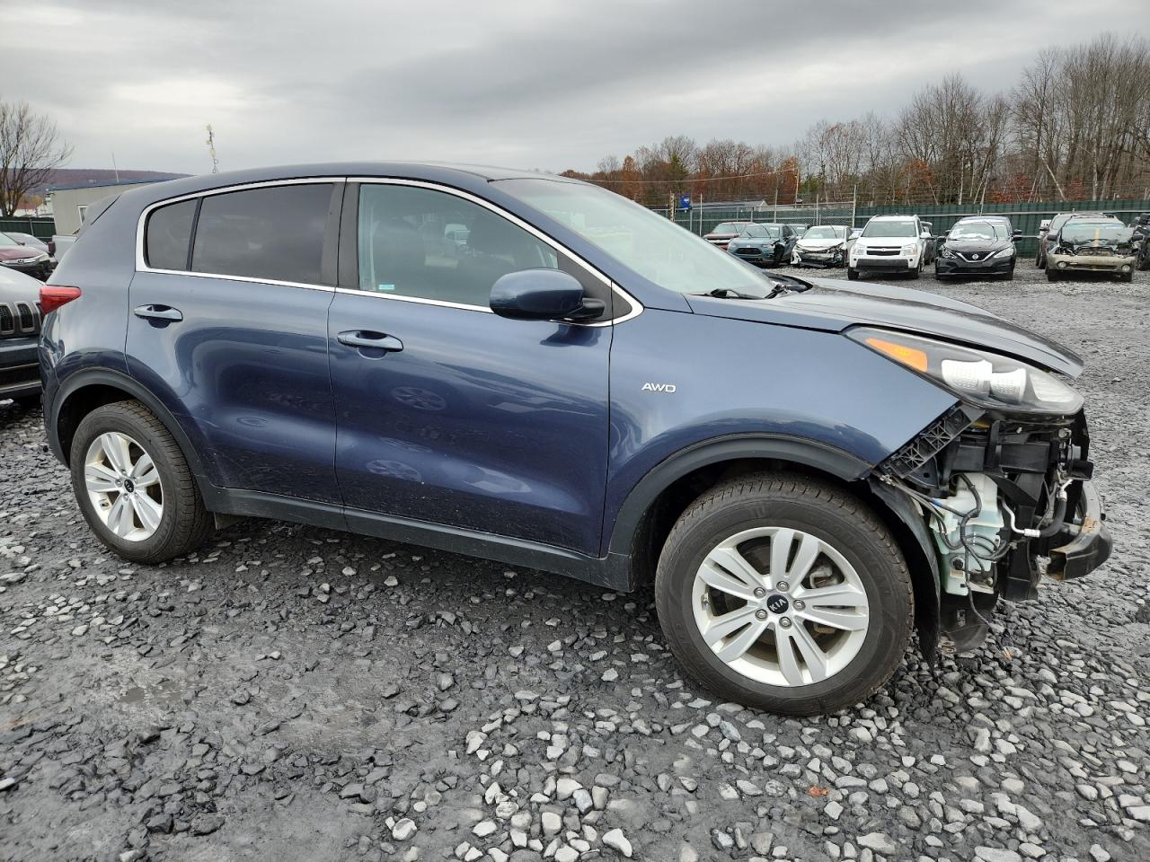 KIA SPORTAGE LX