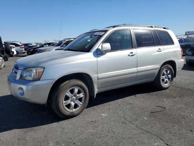 Global Auto Auctions: 2004 TOYOTA HIGHLANDER