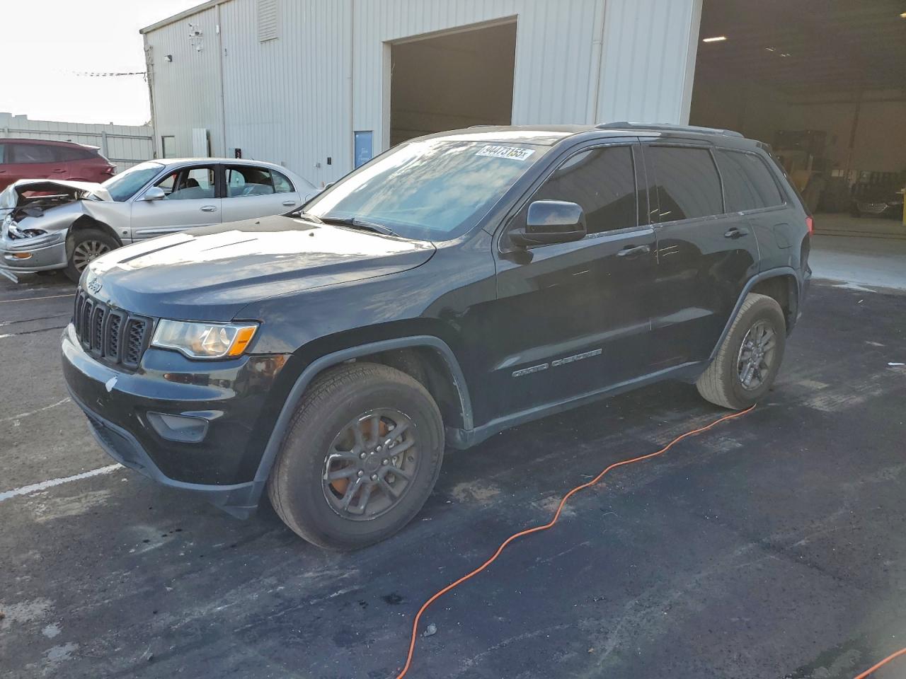 JEEP GRAND CHEROKEE LAREDO